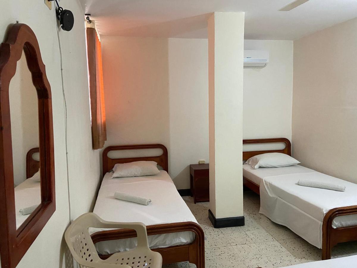 Hotel Granate Santa Marta  Quarto foto