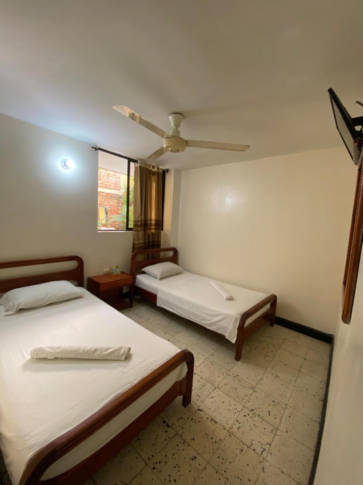 Hotel Granate Santa Marta  Quarto foto